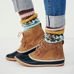 Sorel Out N About Leather Duck Boots